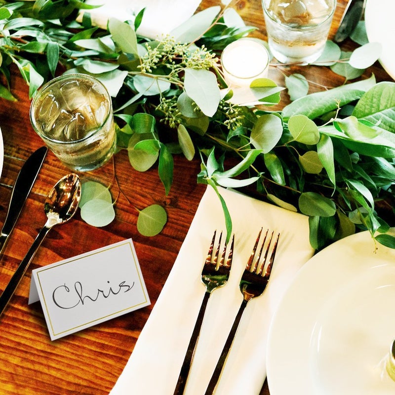 AZAZA 50 Pcs Place Cards with Gold Foil Border - Texture Table Tent Cards Seating Place Cards for Weddings Banquets Dinner Parties 2.5" x 3.75" (Border - Gold) - Image 4